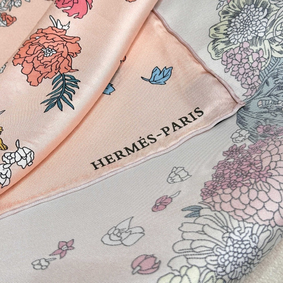 Hermes Style Lightness in Bloom Silk Scarf - Pink - Detail Image 6