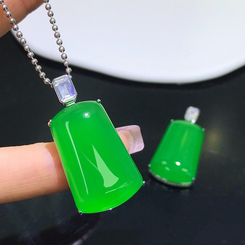Pandora Wu Shi Pai Jade Pendant