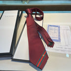 Gucci Style Men's Web Stripe Textured Silk Tie - Detail Image 2