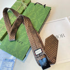 Gucci Style Men's GG Diamond Jacquard Silk Tie - Detail Image 3