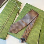 Gucci Style Men's GG Diamond Jacquard Silk Tie - Detail Image 5