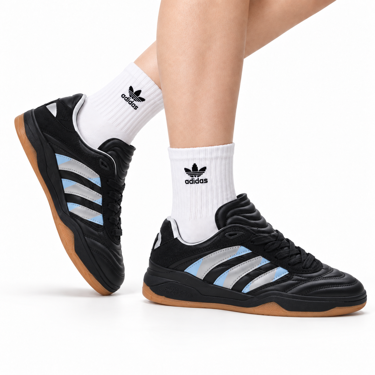 Adidas Predator Mundial Sneakers