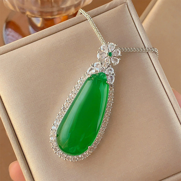 Green Chalcedony "Lucky Gourd" Pendant