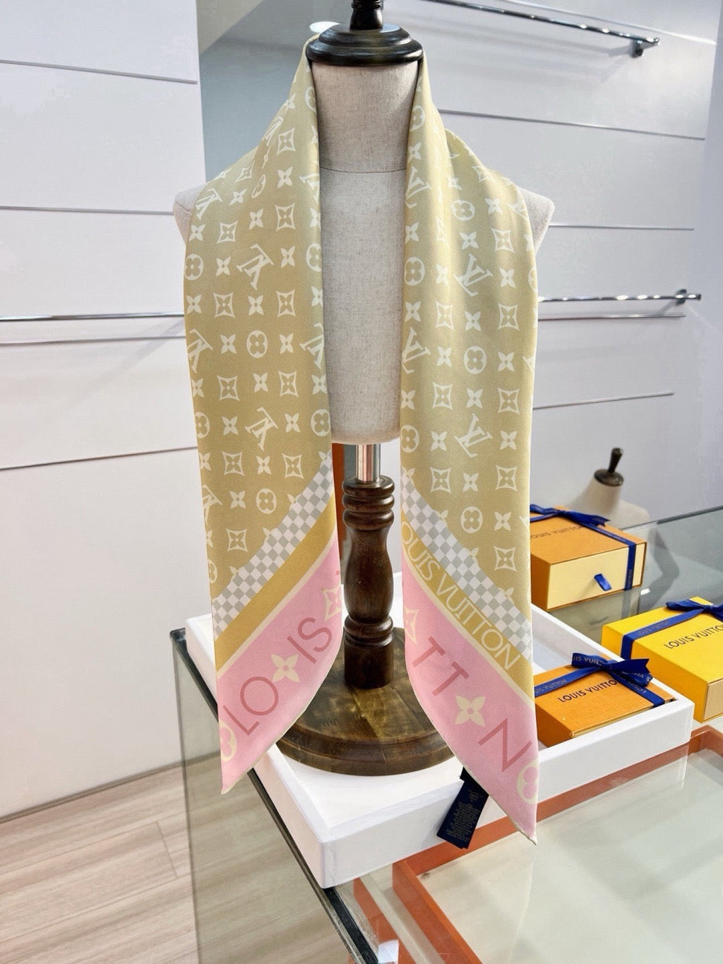 Louis Vuitton Style Monogram Silhouette Double-Sided Silk Scarf - Pastel - Detail Image 5