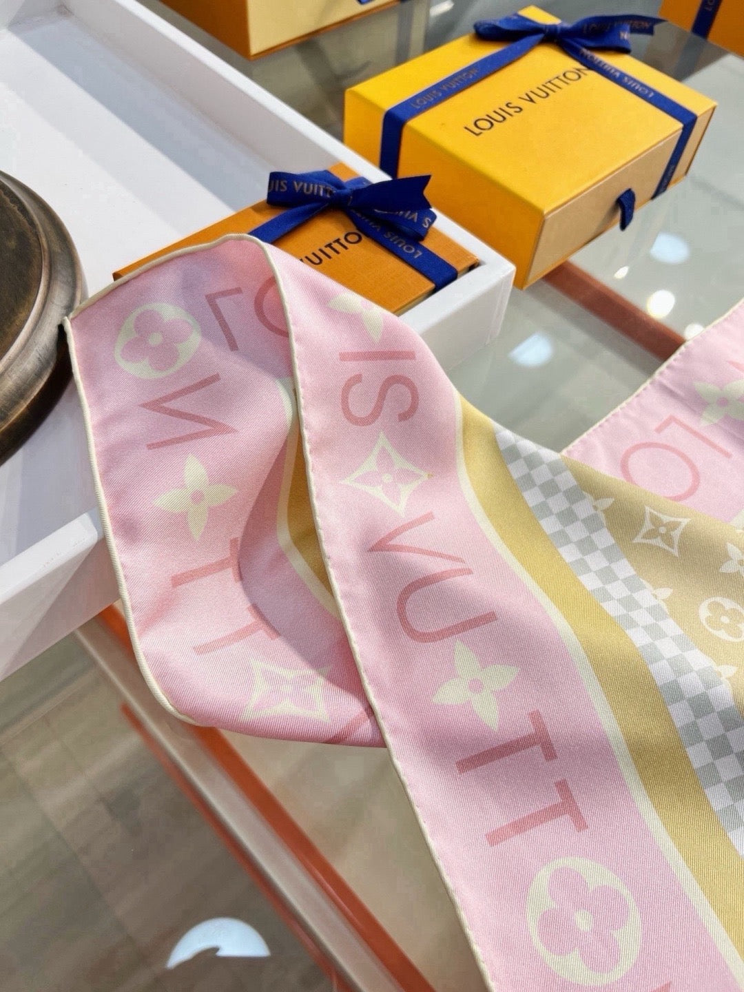 Louis Vuitton Style Monogram Silhouette Double-Sided Silk Scarf - Pastel - Detail Image 8