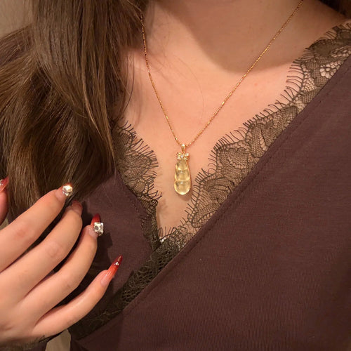 Natural Jade Four Seasons Bean Pendant