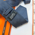 Hermès Style Men's Micro Pattern Silk Tie - Detail Image 4