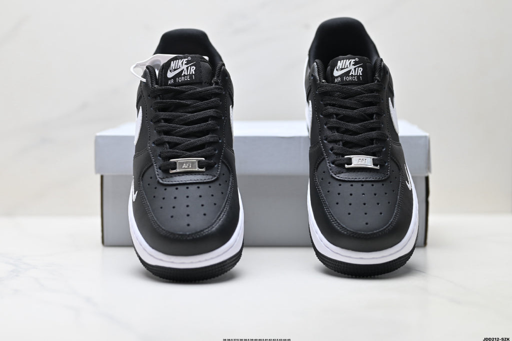Nike Air Force 1 '07 LV8 Low-Top Sneakers – Black/White