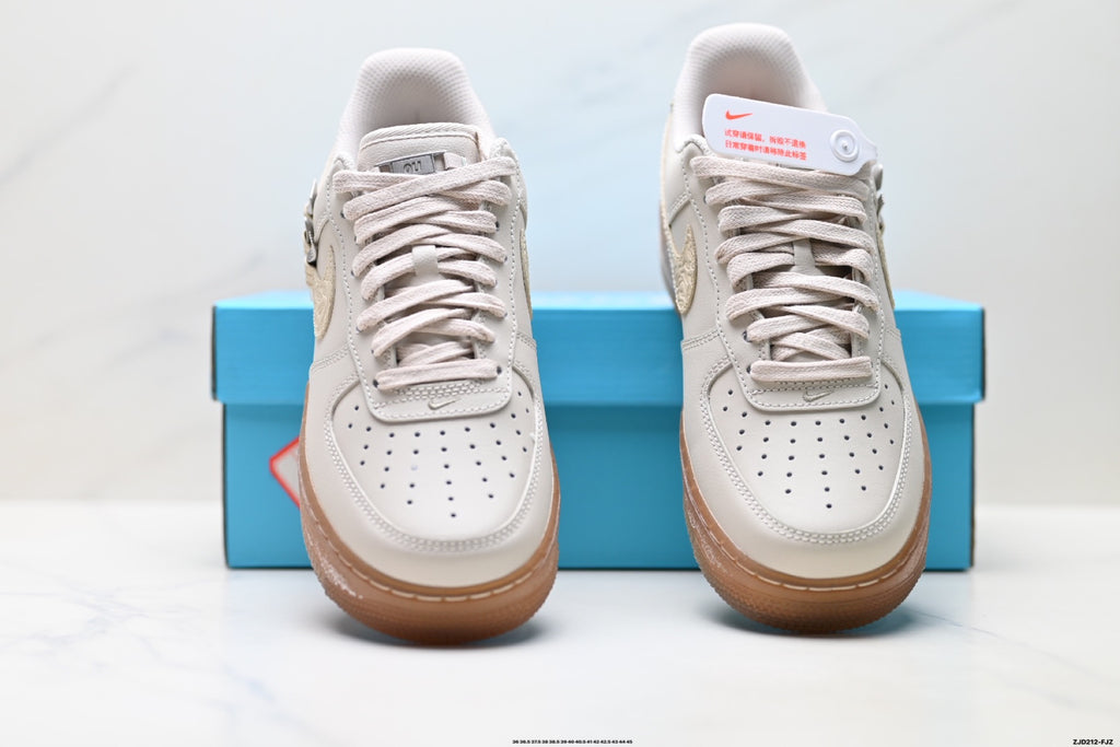 Nike Air Force 1 '07 LV8 Utility Graphic Low-Top Sneakers – White/Beige/Gum