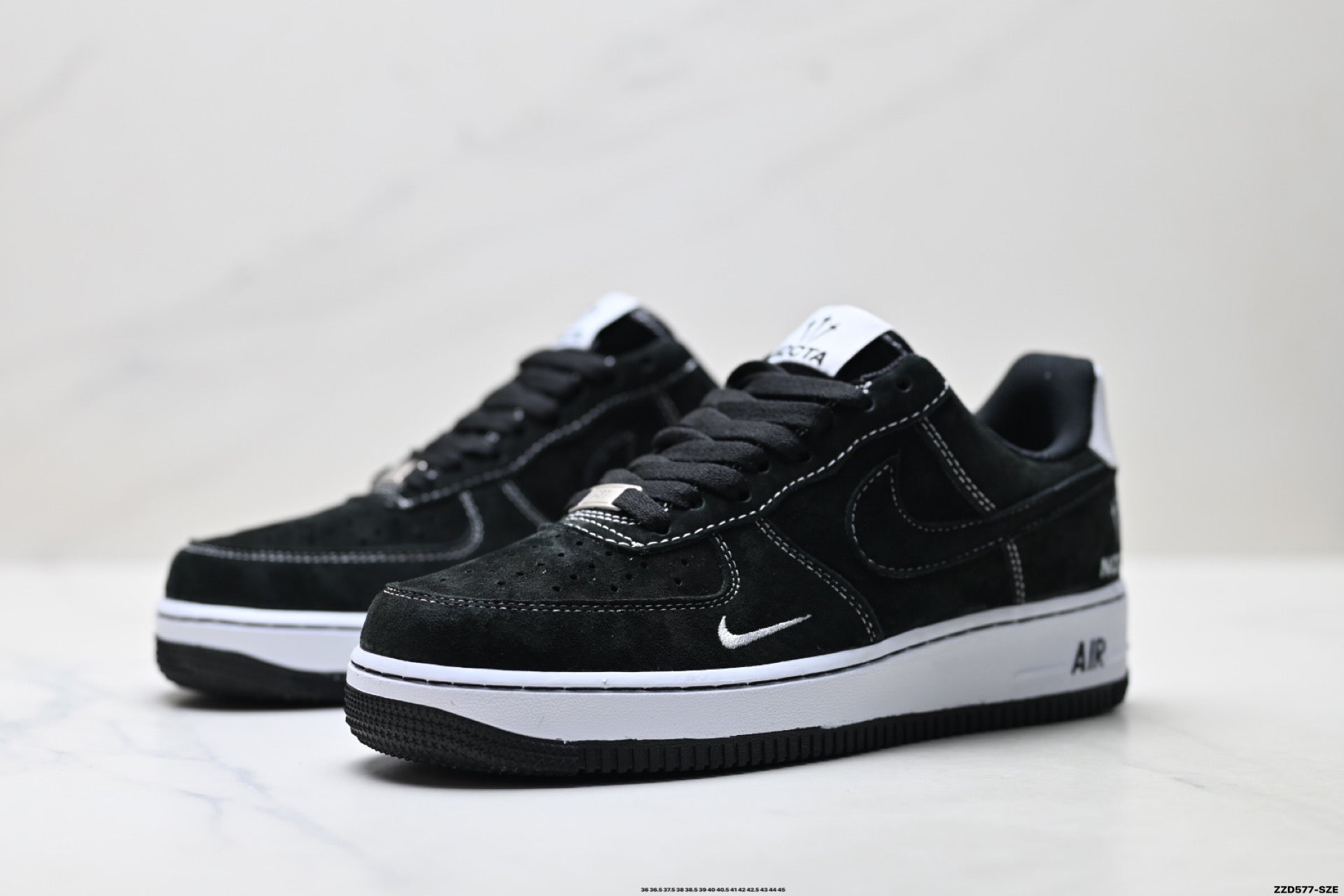Nike Air Force 1 '07 LV8 Graphic Low-Top Sneakers – Black/White