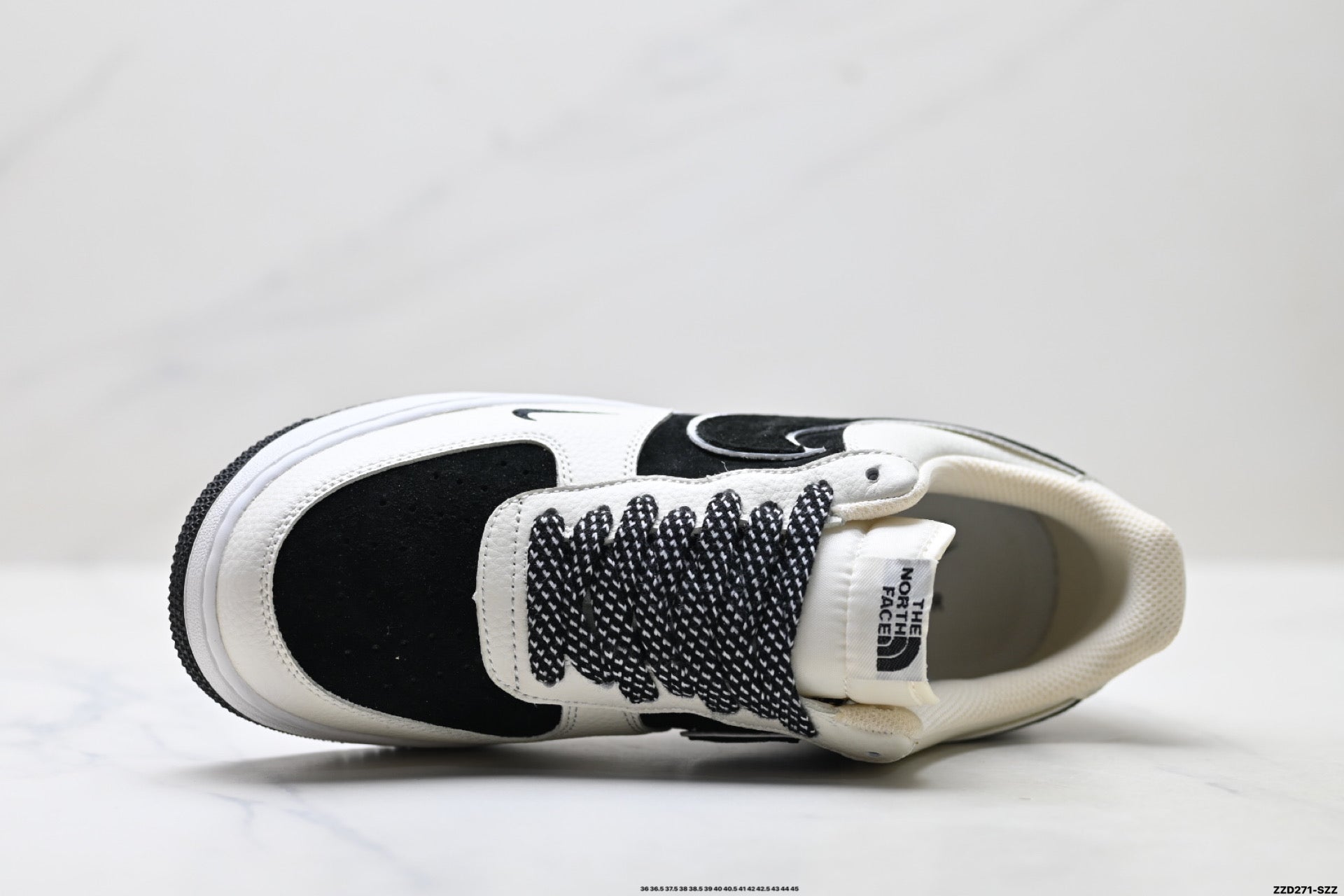 Nike Air Force 1 '07 LV8 Contrast Graphic Low-Top Sneakers – Black/White