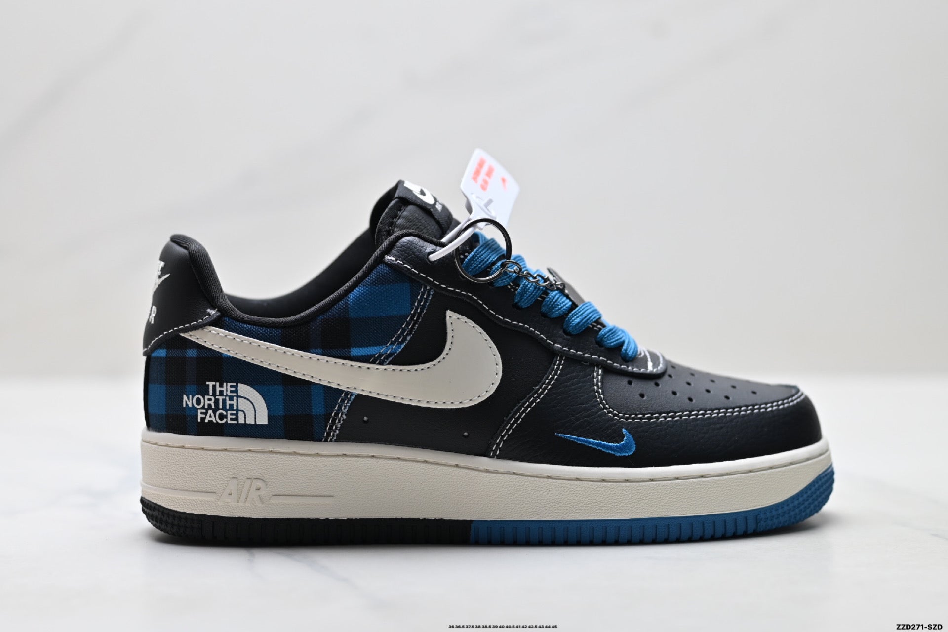 Nike Air Force 1 '07 LV8 Plaid Graphic Low-Top Sneakers – Black/Blue