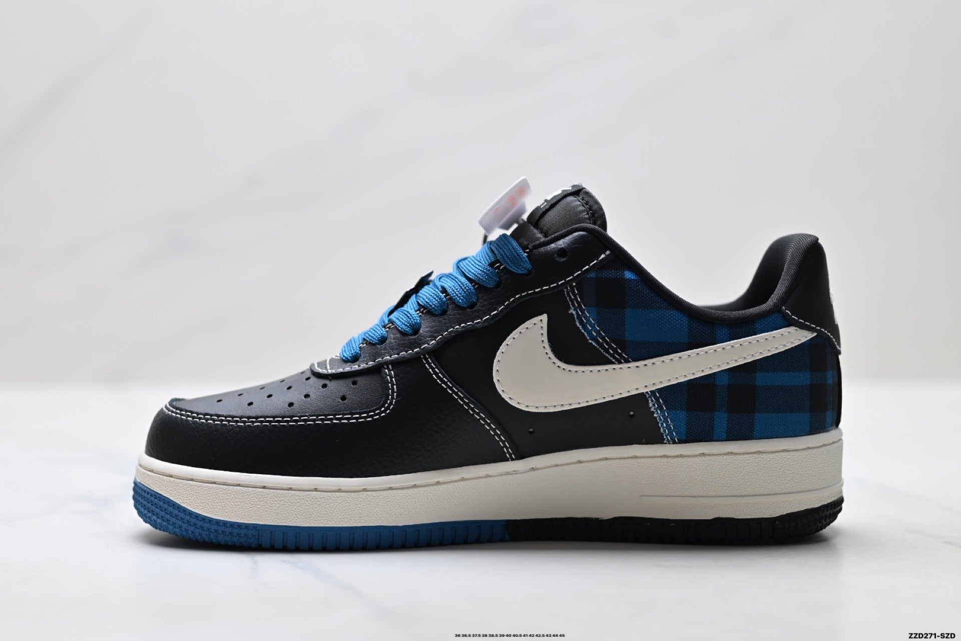 Nike Air Force 1 '07 LV8 Plaid Graphic Low-Top Sneakers – Black/Blue