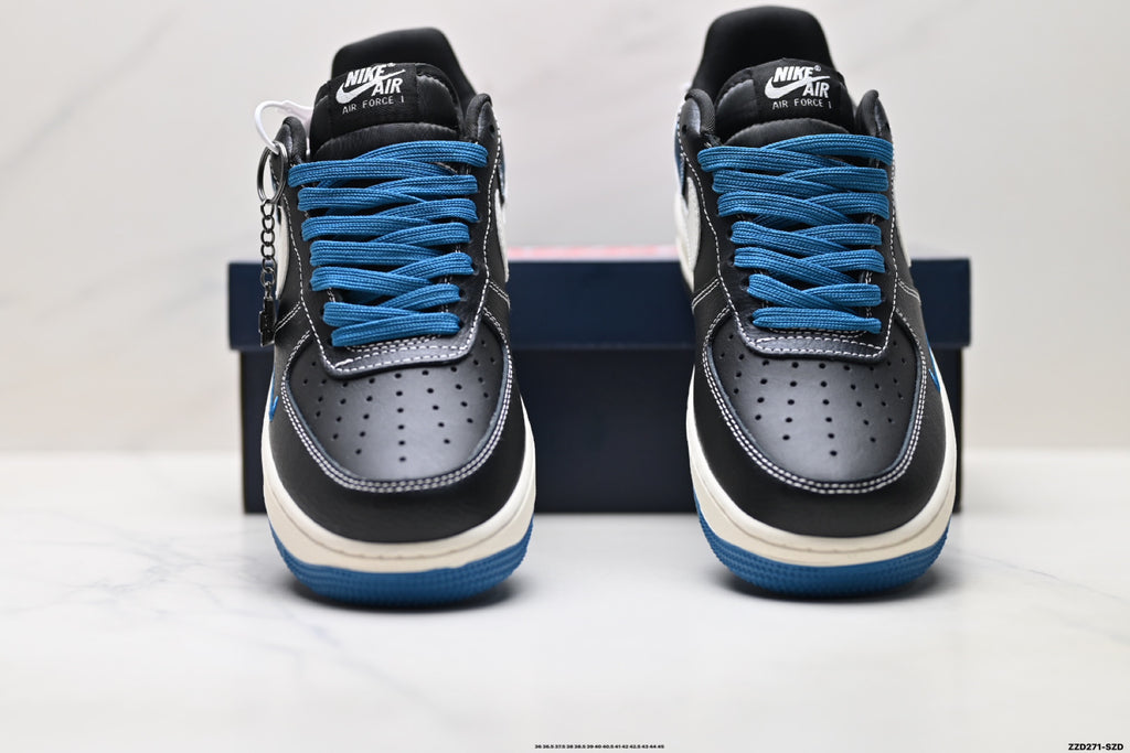 Nike Air Force 1 '07 LV8 Plaid Graphic Low-Top Sneakers – Black/Blue