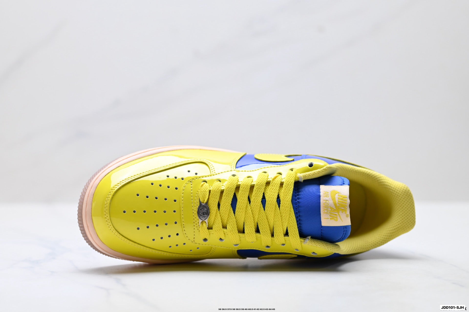 Nike Air Force 1 '07 LV8 Patent Low-Top Sneakers – Royal Blue/Yellow
