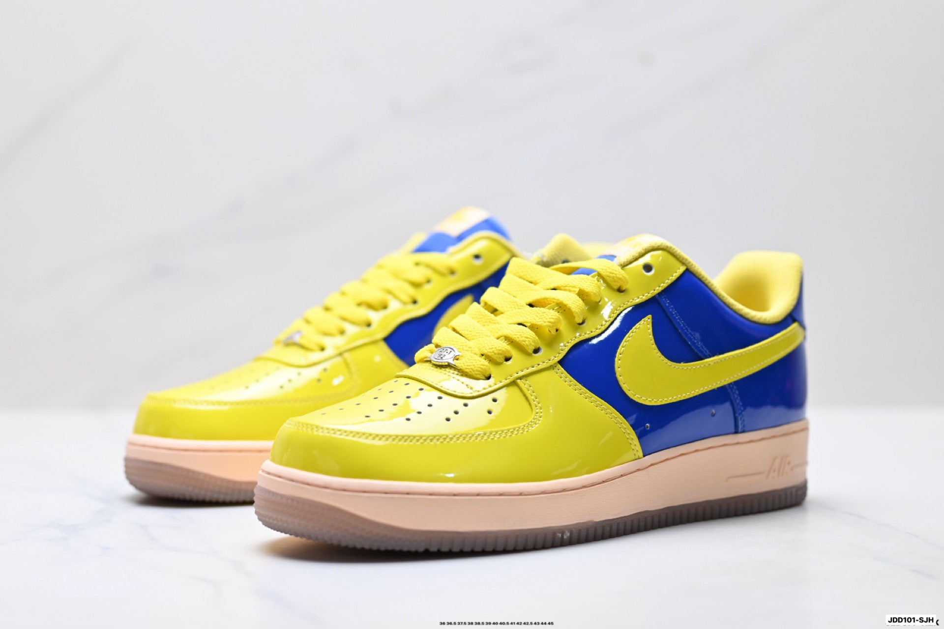 Nike Air Force 1 '07 LV8 Patent Low-Top Sneakers – Royal Blue/Yellow