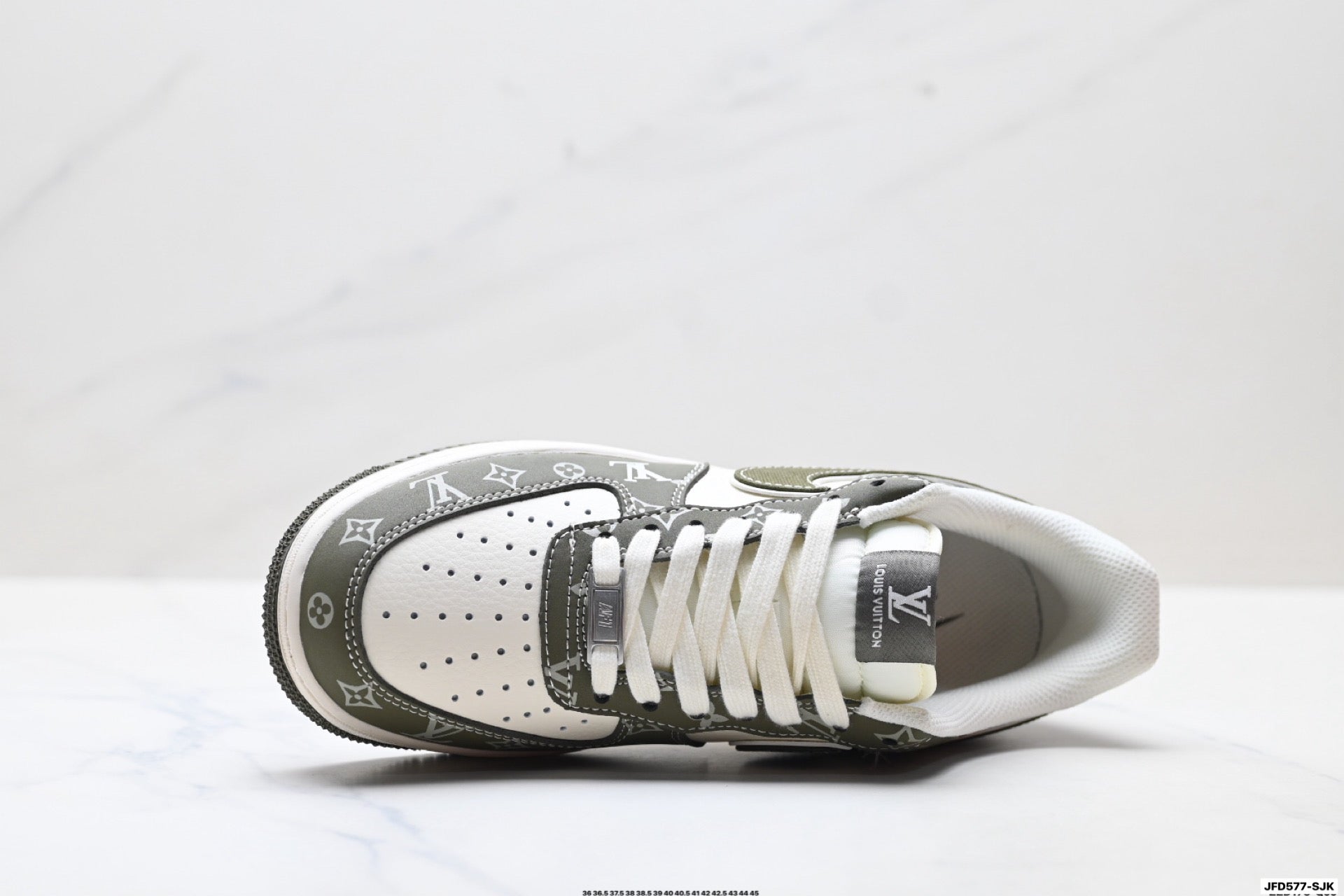 Nike Air Force 1 '07 LV8 Monogram Graphic Low-Top Sneakers – Olive/White