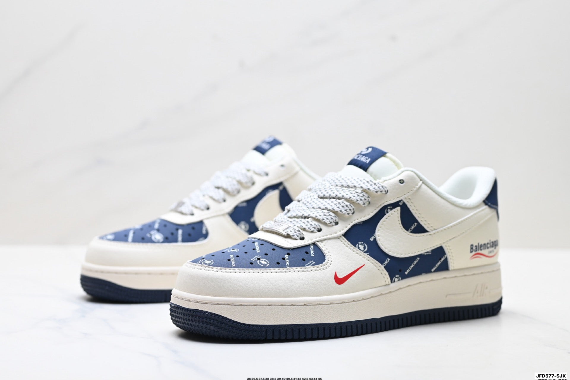 Nike Air Force 1 '07 LV8 Logo Graphic Low-Top Sneakers – White/Navy