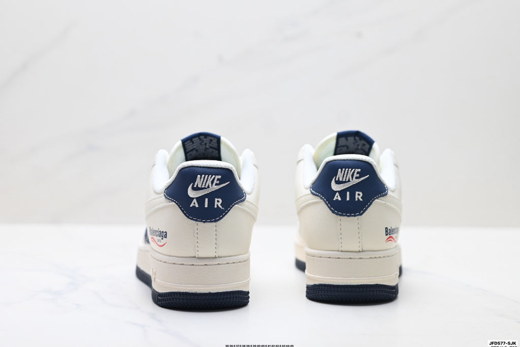 Nike Air Force 1 '07 LV8 Logo Graphic Low-Top Sneakers – White/Navy