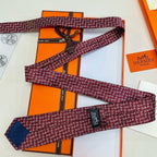 Hermes Style Men's Houndstooth Pattern Silk Tie - Detail Image 5