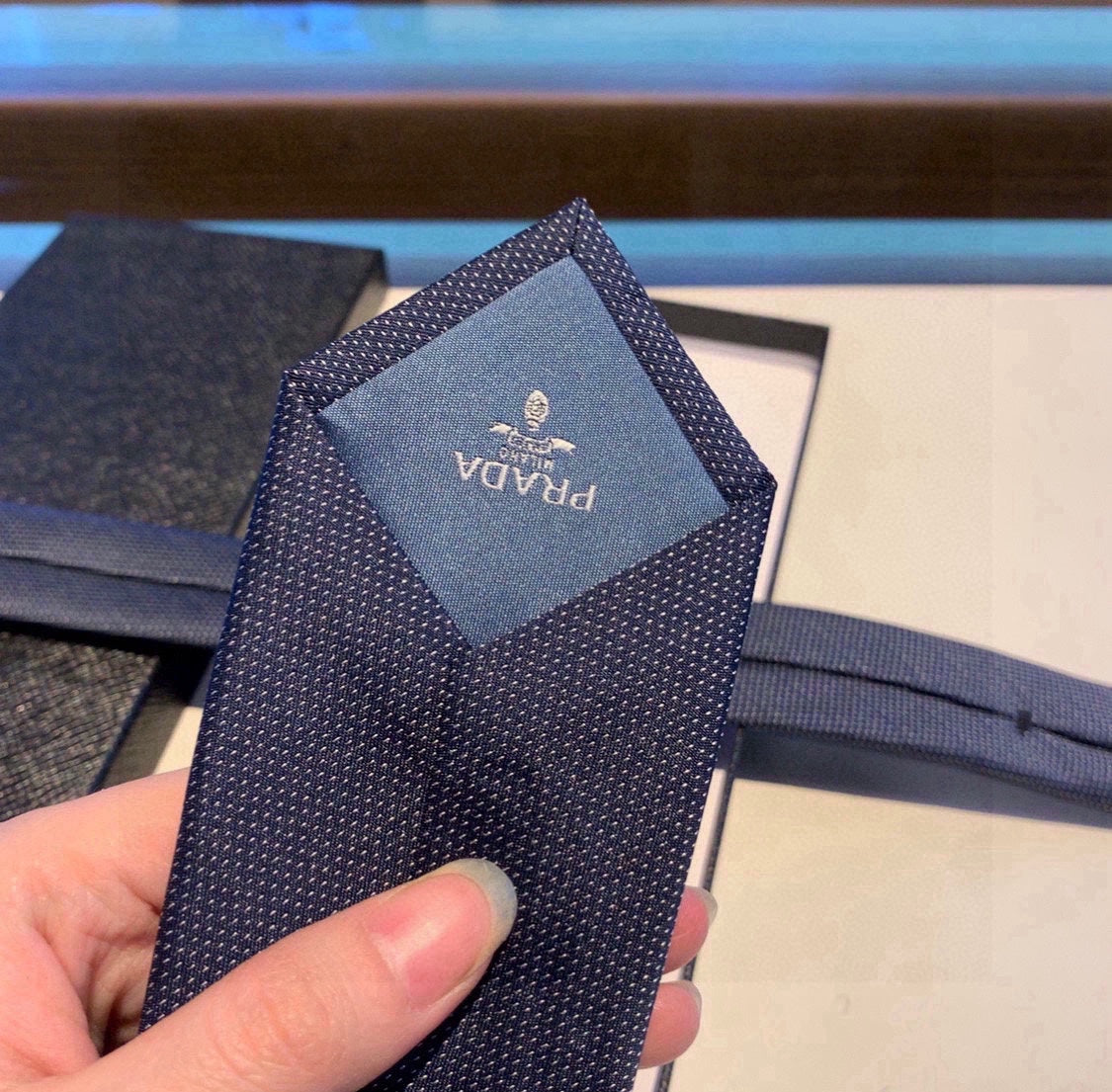Prada Style Men's Solid Navy Silk Tie - Detail Image 4