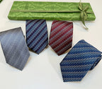 Gucci Style Men's Chain Stripe Jacquard Silk Tie - Main Image