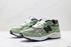 New Balance 990 Sneakers - Olive Green Grey