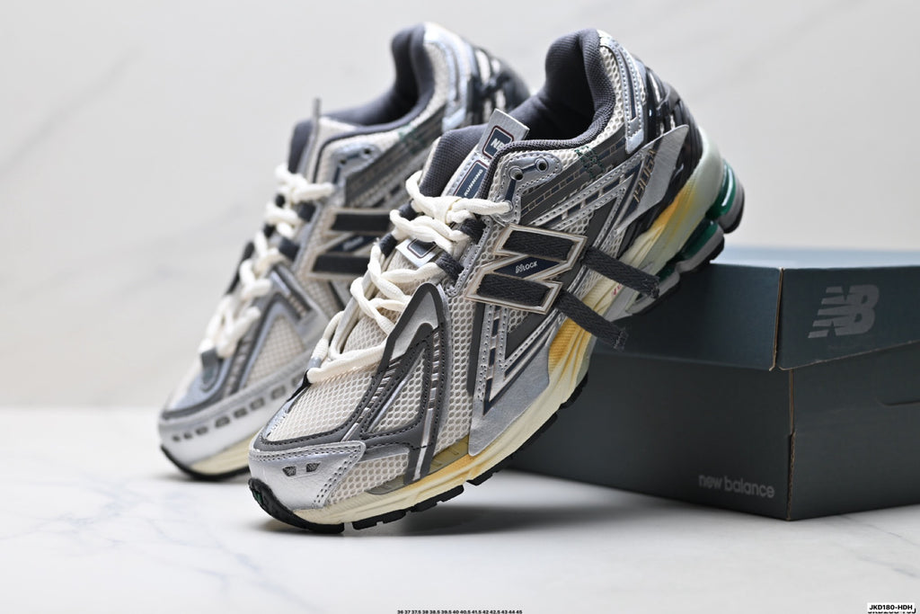 New Balance 1906A Retro Running Shoes – Silver Grey
