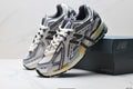 New Balance 1906A Retro Running Shoes – Silver Grey