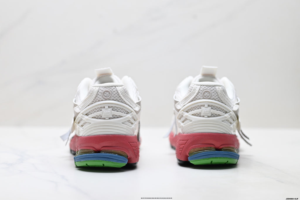 New Balance 1906A Retro Running Shoes – White Multi