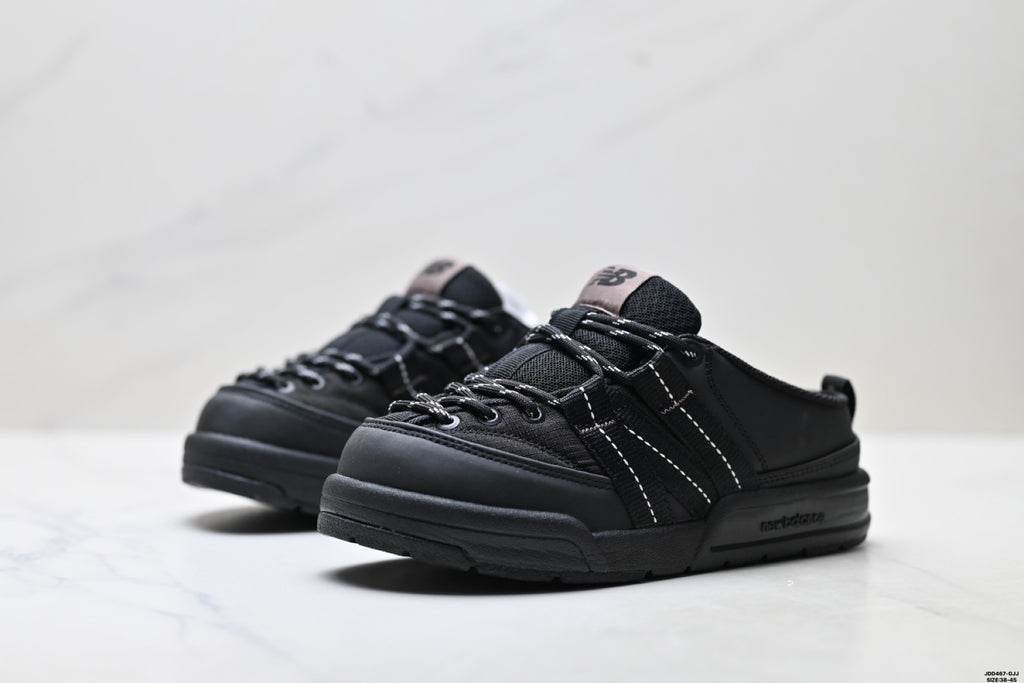 New Balance Outdoor Mule Clogs – Triple Black