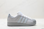Adidas Superstar Sneakers