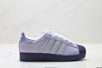 Adidas Superstar Sneakers
