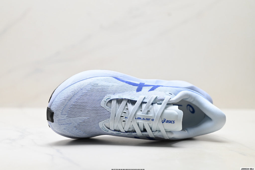 ASICS Novablast 6 Running Shoes