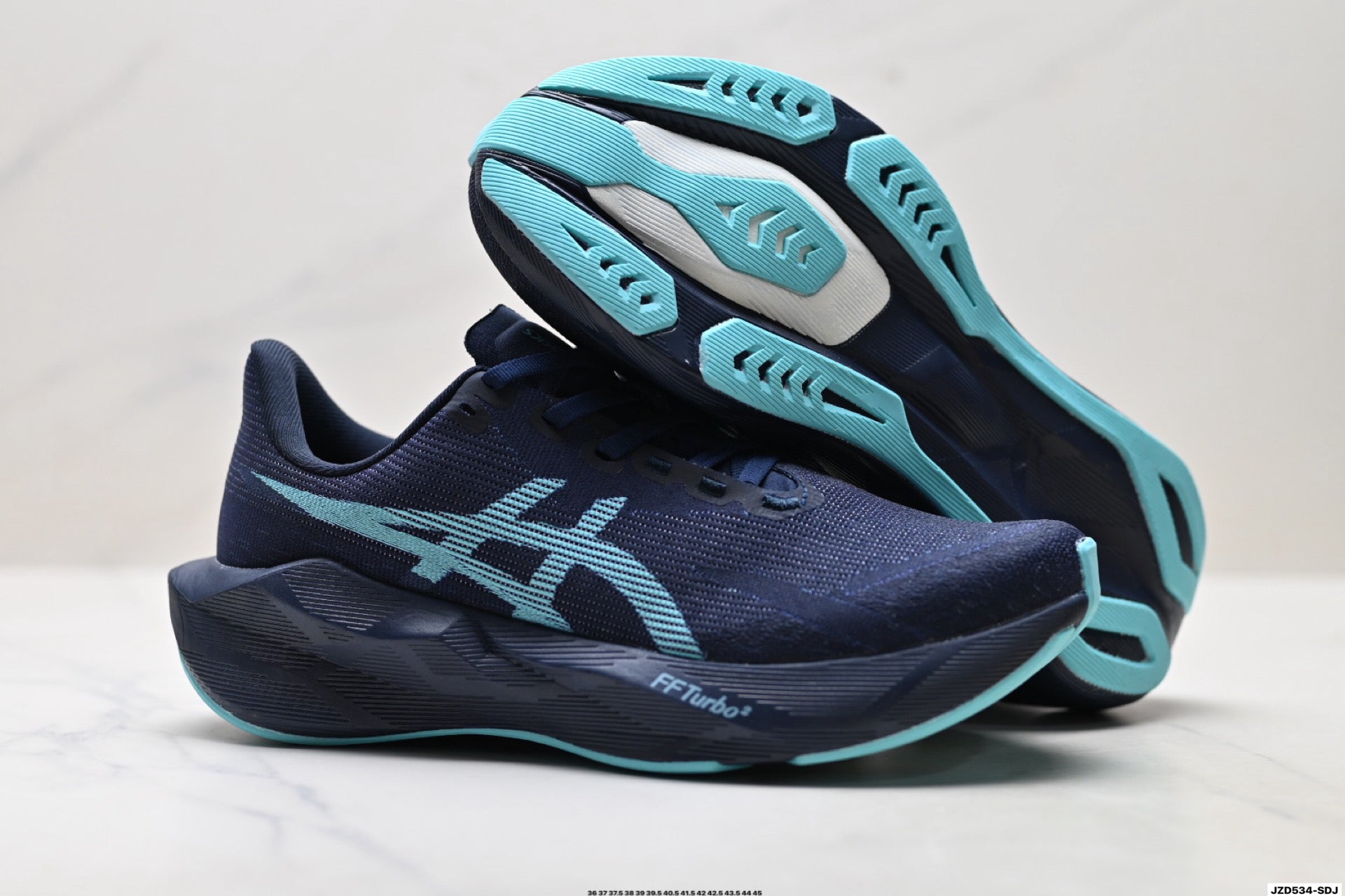 ASICS Novablast 6 Running Shoes