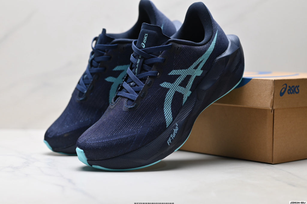 ASICS Novablast 6 Running Shoes