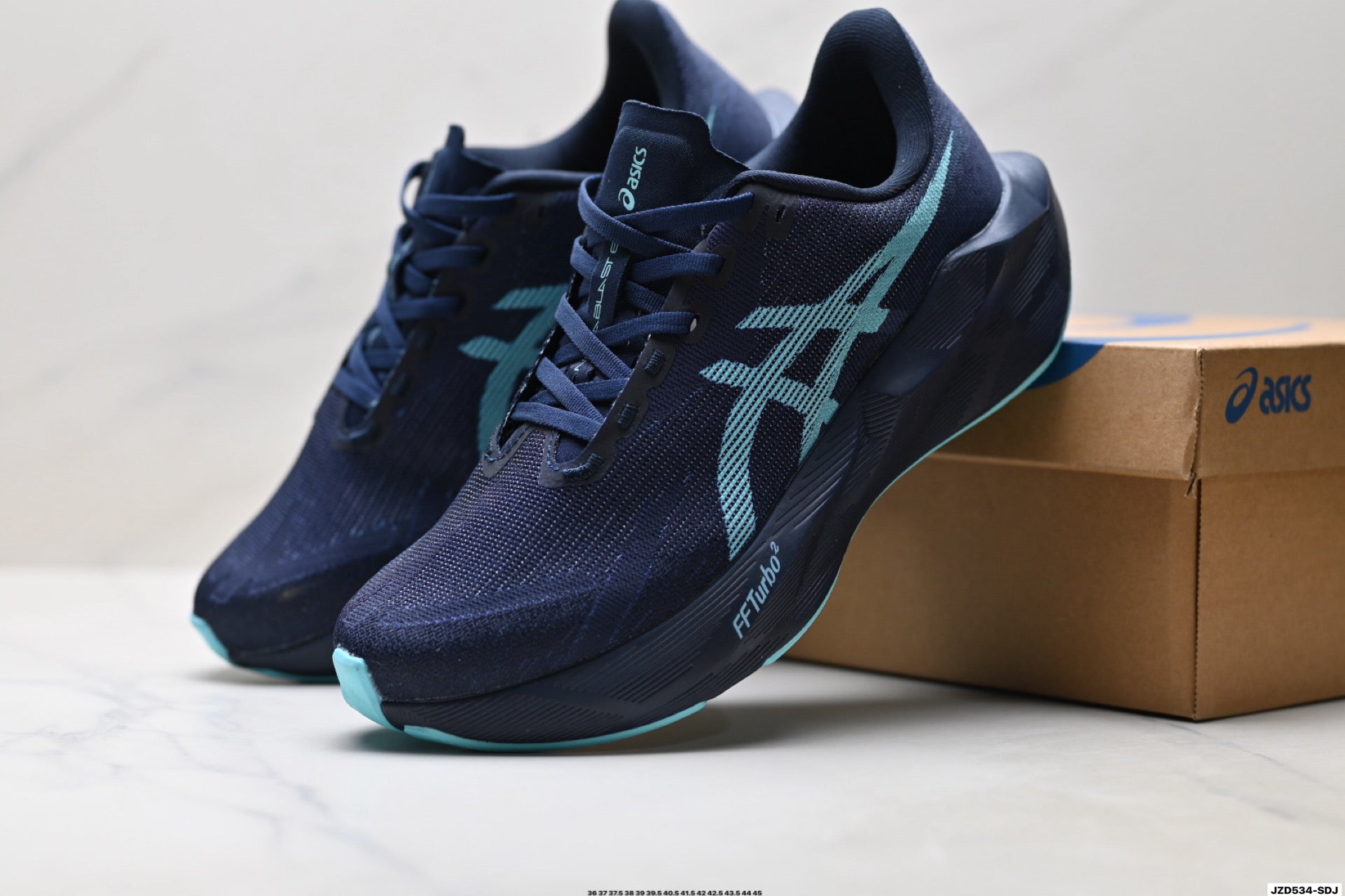 ASICS Novablast 6 Running Shoes