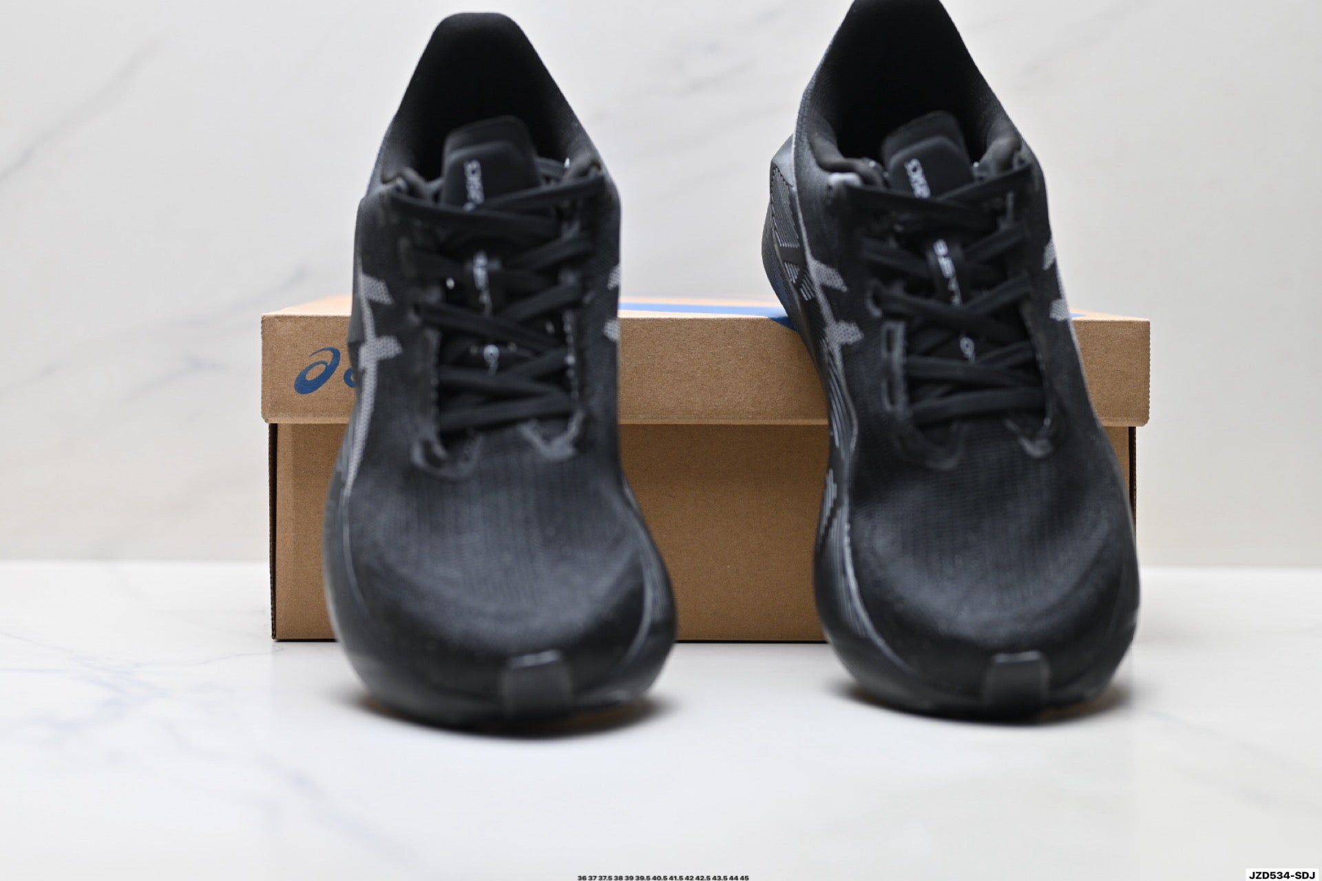 ASICS Novablast 6 Running Shoes