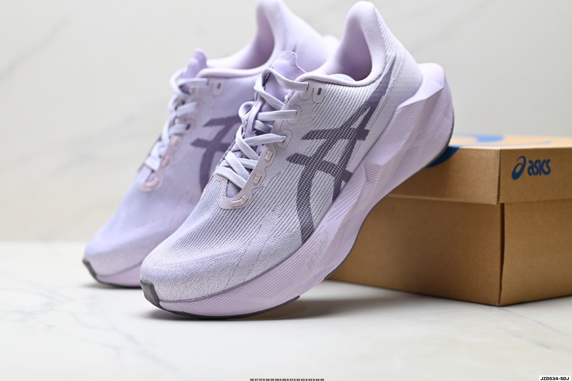 ASICS Novablast 6 Running Shoes