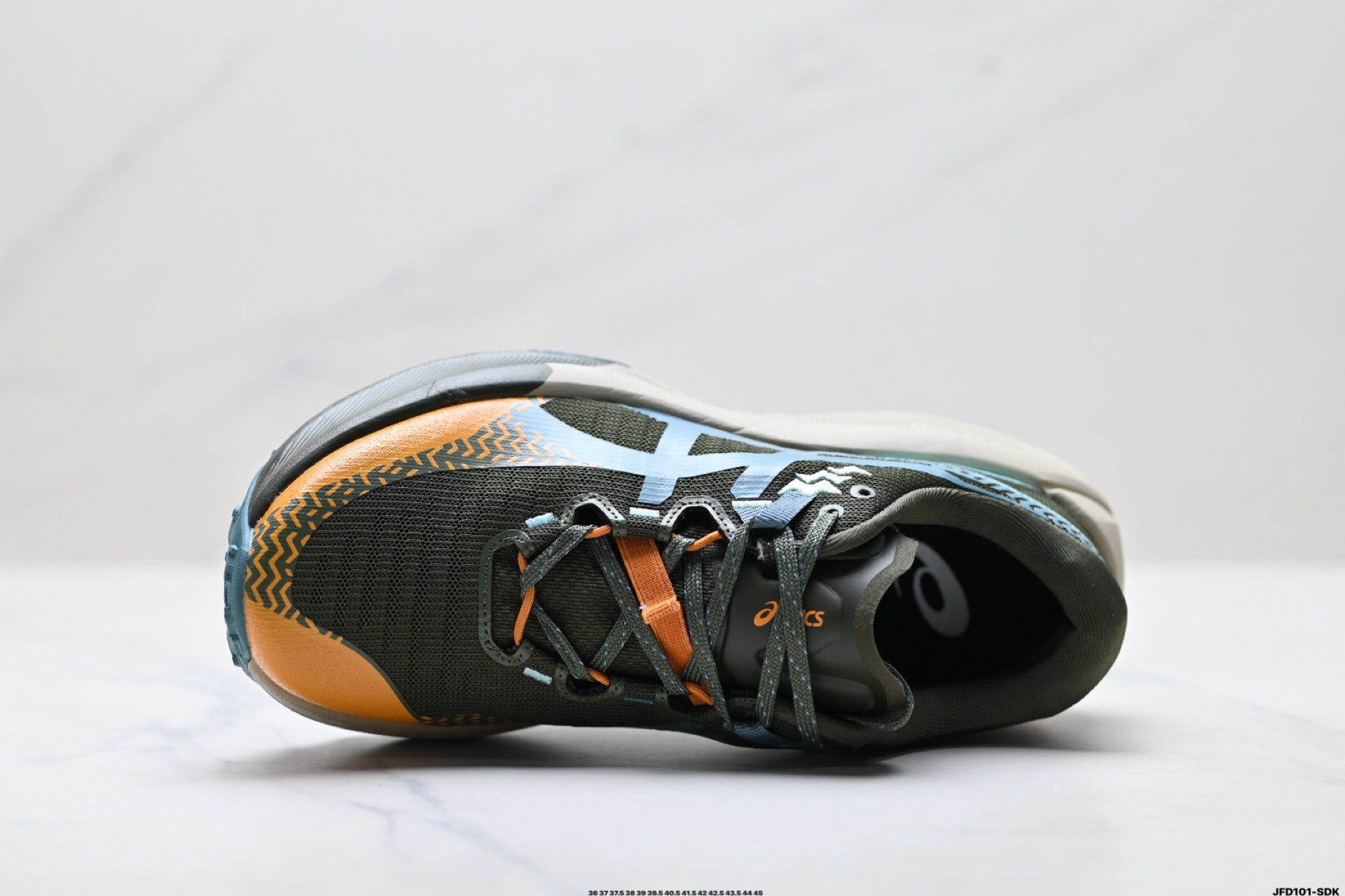 ASICS TRABUCO MAX 5 Trail Running Shoes