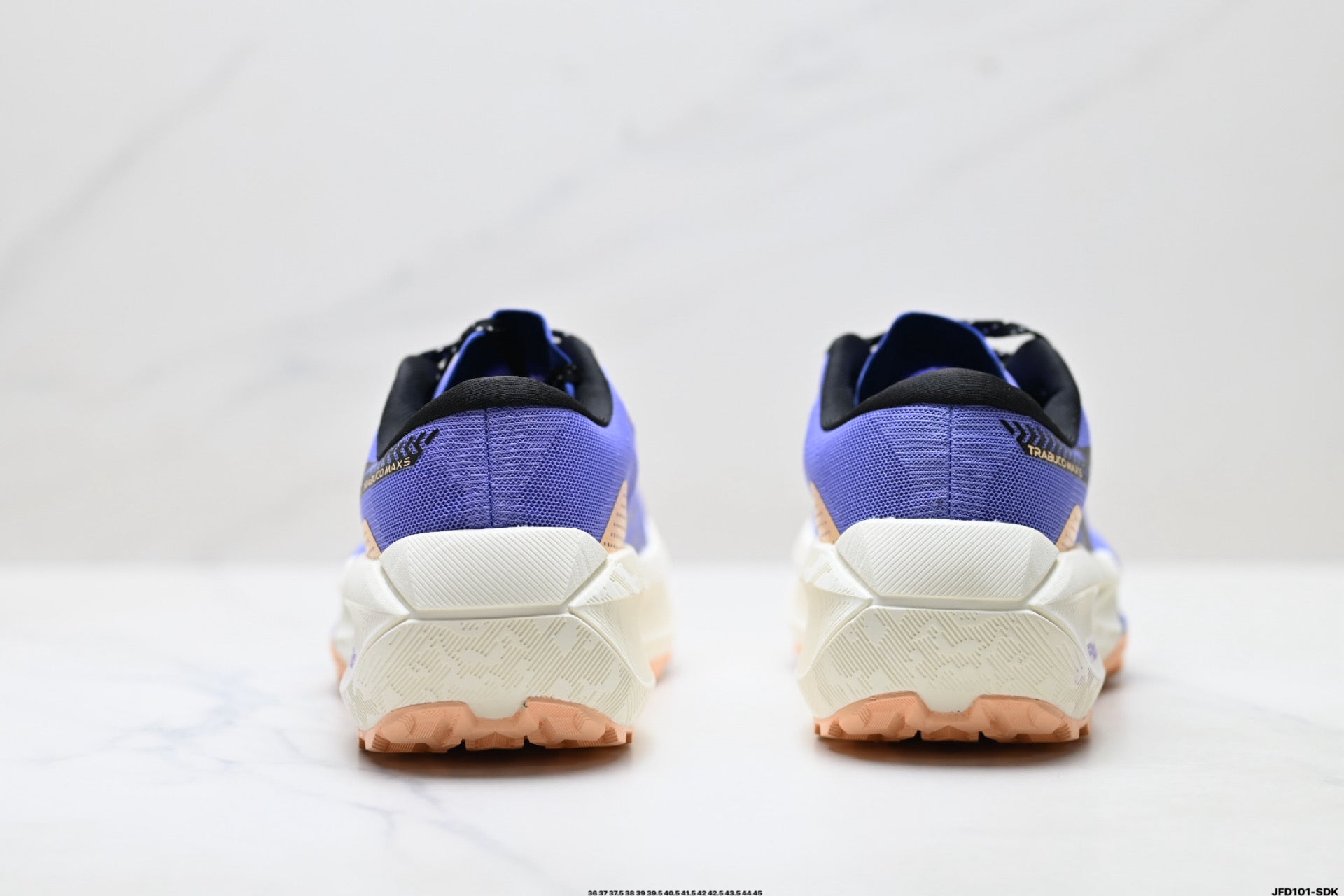 ASICS TRABUCO MAX 5 Trail Running Shoes
