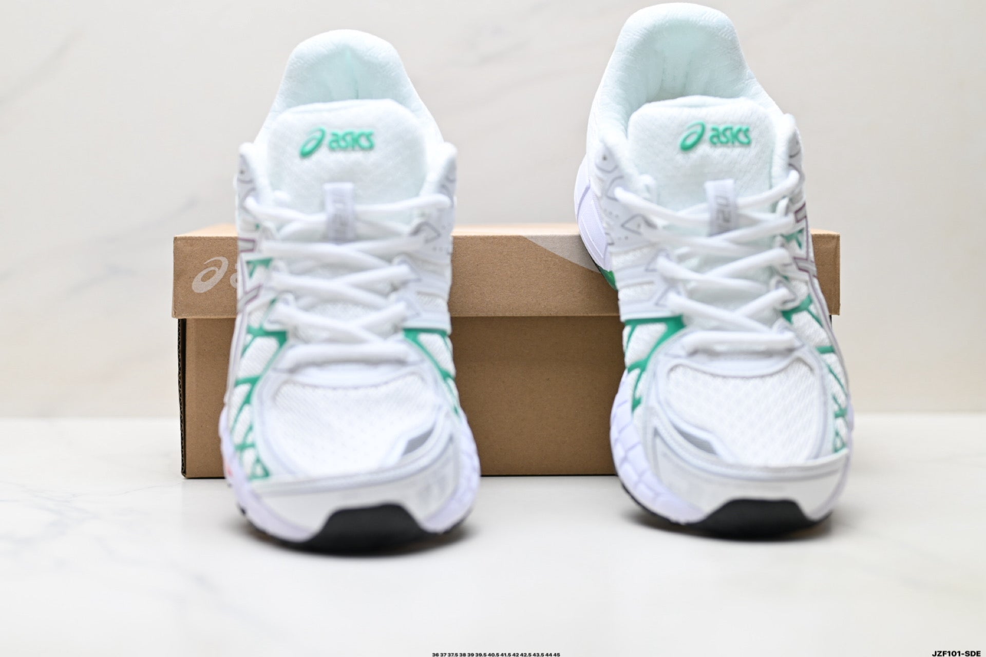 ASICS GEL-KAYANO 20 Running Shoes