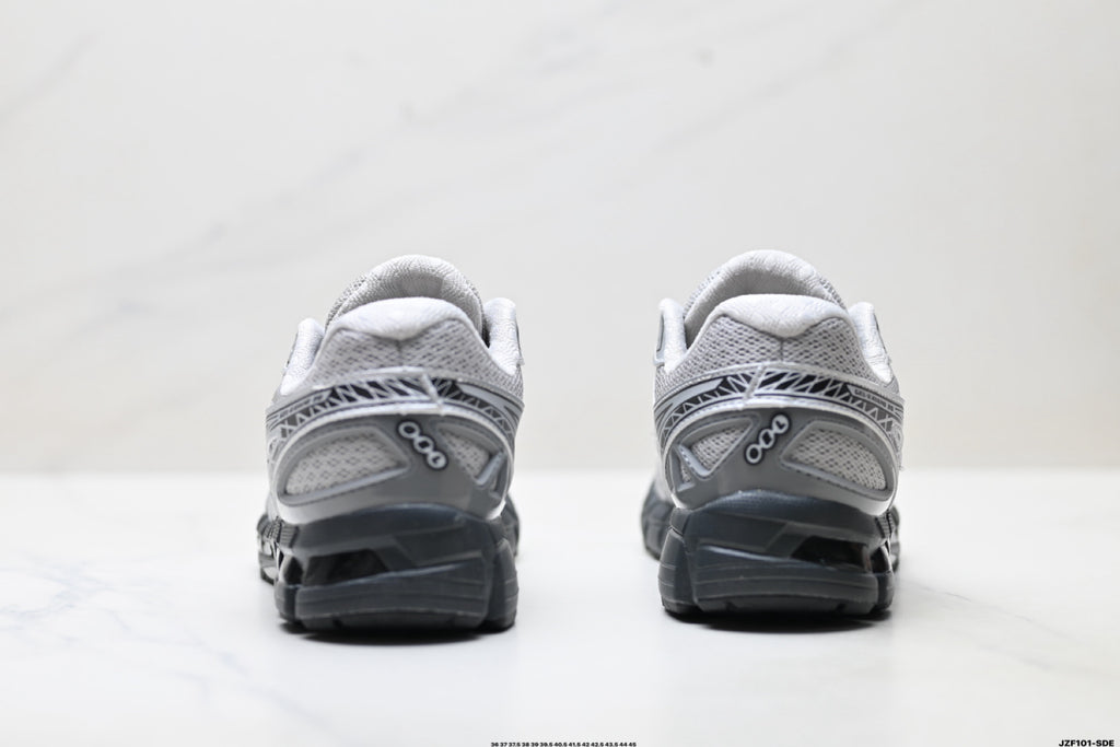 ASICS GEL-KAYANO 20 Running Shoes