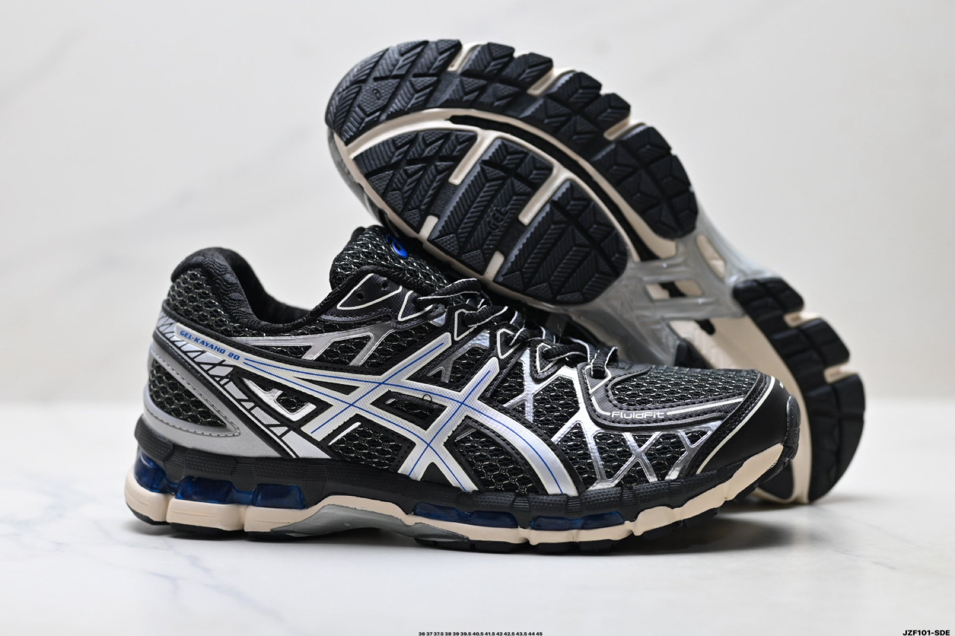 ASICS GEL-KAYANO 20 Running Shoes