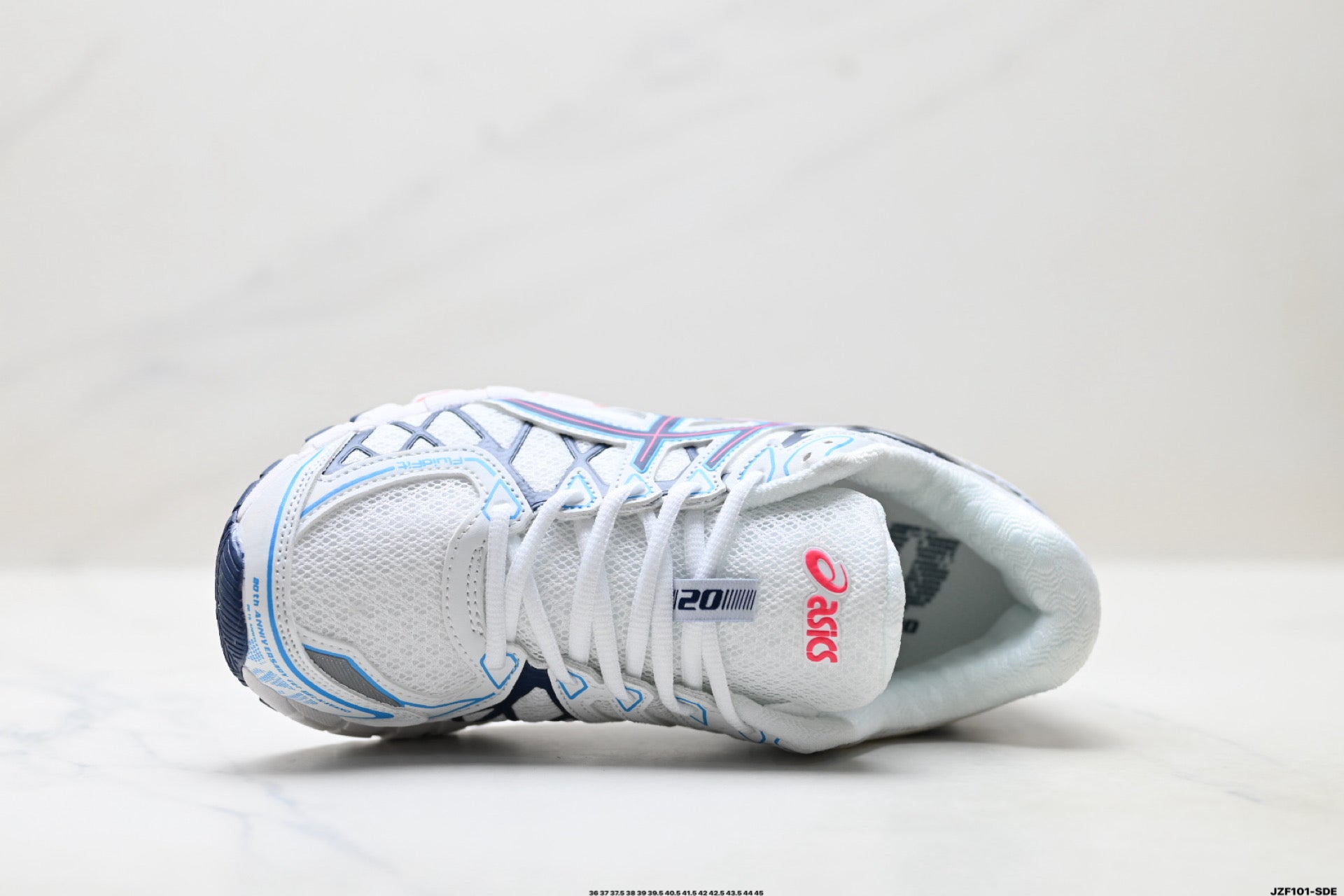 ASICS GEL-KAYANO 20 Running Shoes