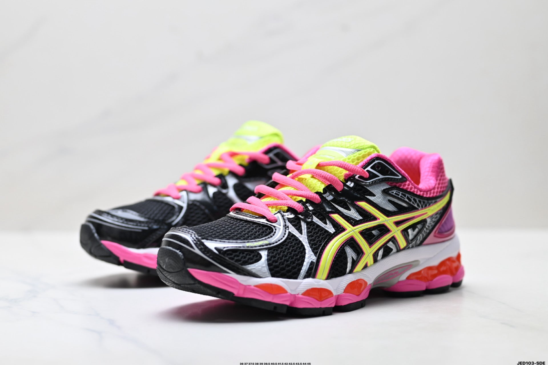 ASICS GEL-KAYANO 20 Running Shoes