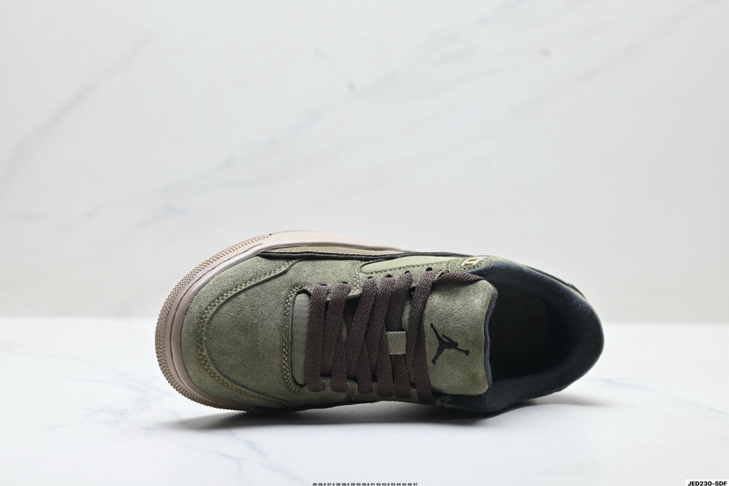 Nike Air Jordan Flight Court Low Basketball Shoes