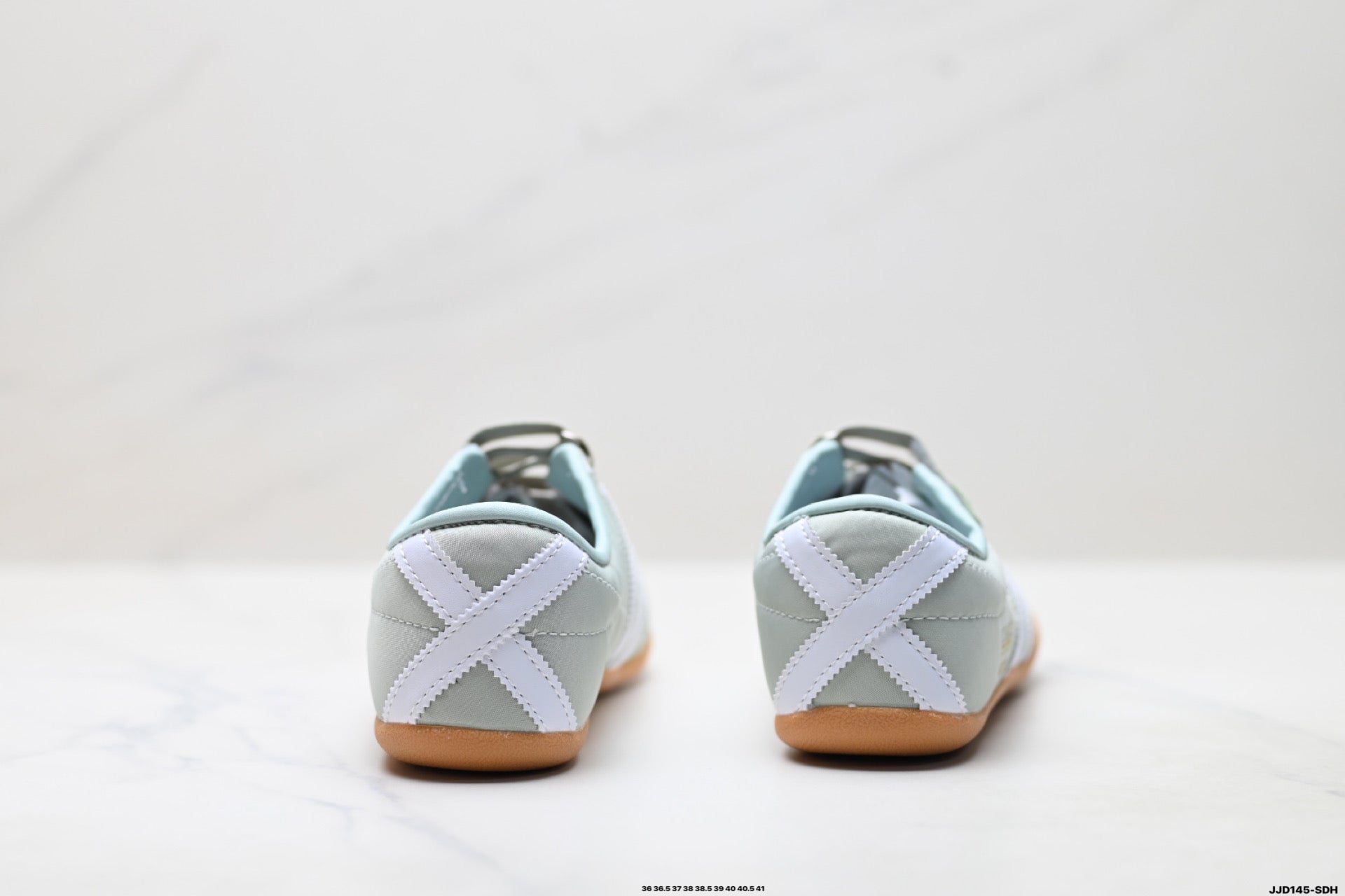 Adidas Originals Tokyo W Classic Sneakers