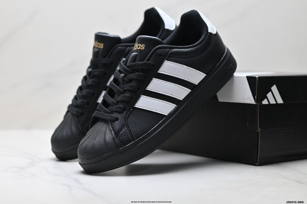 Adidas StreetTalk Low Casual Sneakers