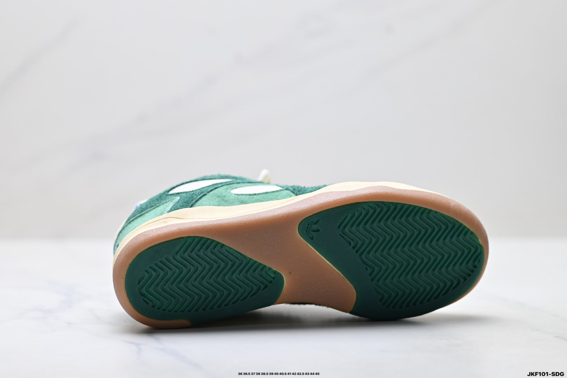 Adidas Originals BADBO 1.0 Retro Basketball Sneakers